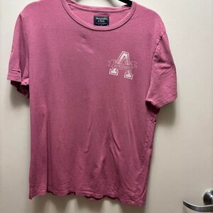Abercrombie-fitch Men's Pink and Burgundy T-shirt